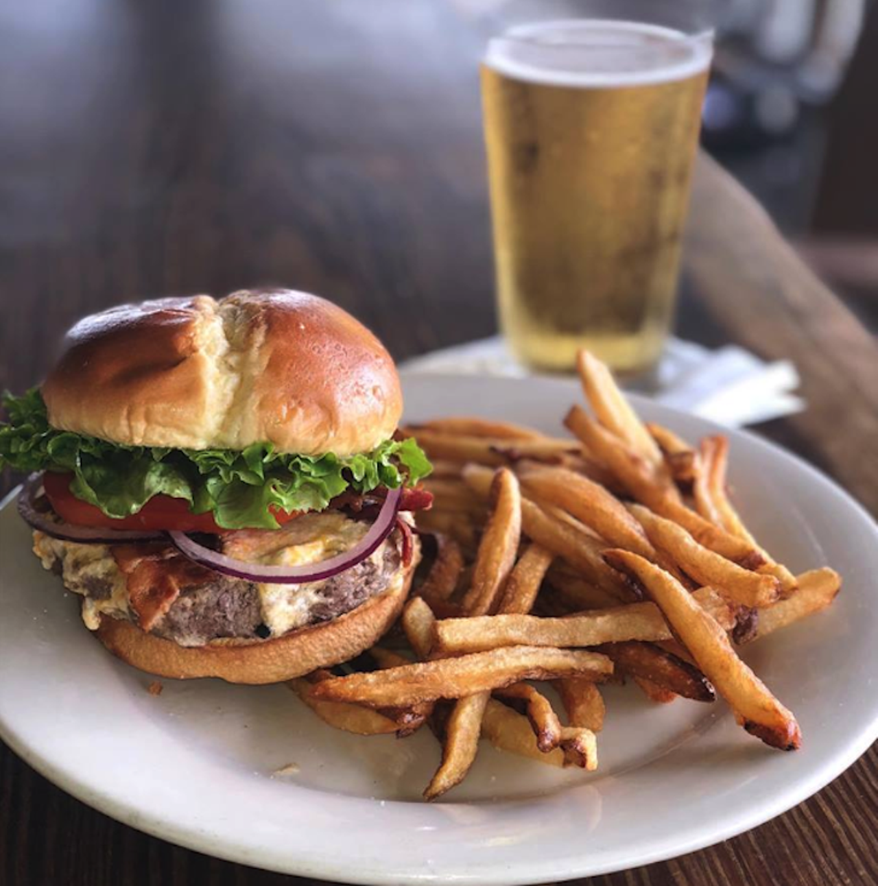 Hog Island Fish Camp  
900 Broadway Ave, Dunedin, 727-736-1179
Dying for fresh dish? Hog Island has &#145;em by the boatload. You&#146;ll want to take a trip for the Hog fish slider and stay for the seven breweries that are within walking distance.
Photo via Hog Island Fish Camp/Facebook
