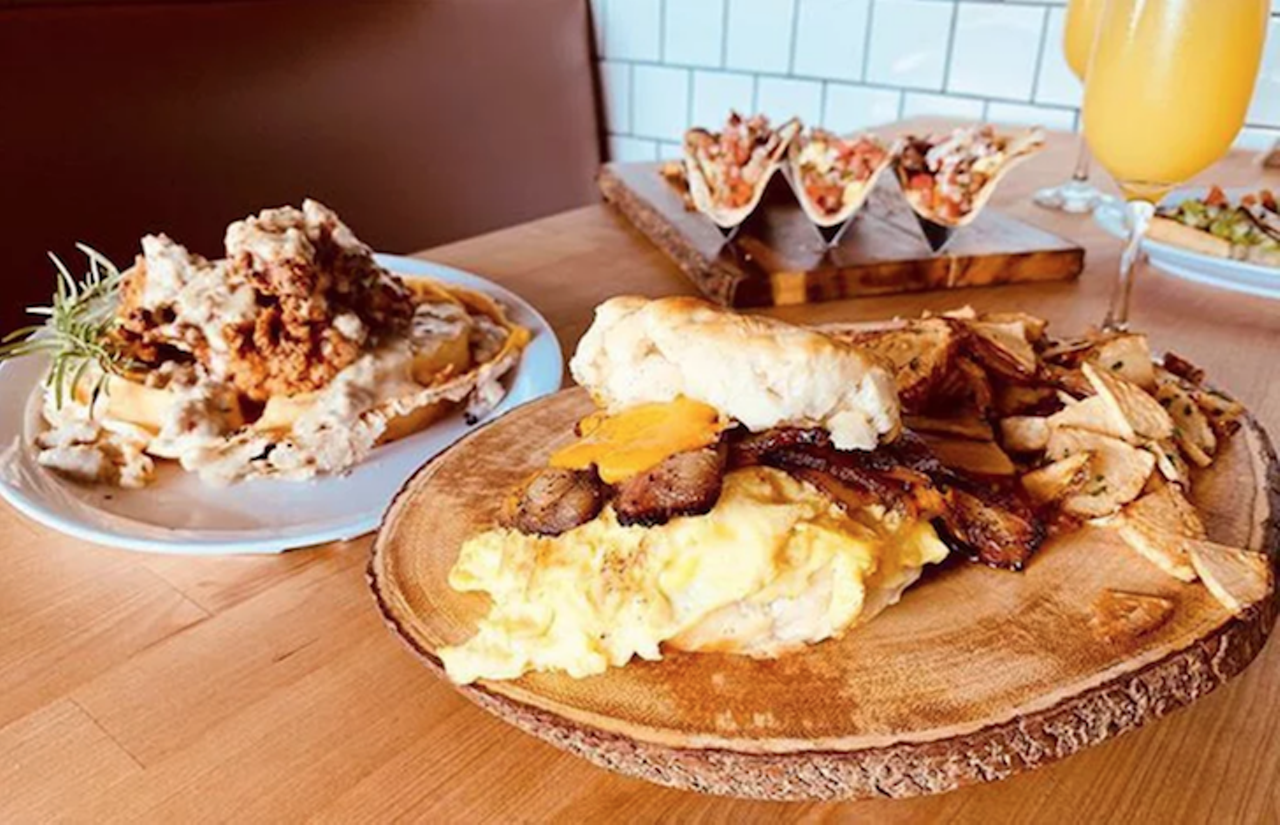  Bearss Tavern and Tap  
2802 E. Bearss Ave., Tampa, 813-466-5249
It&#146;s a three-day weekend at Bearss Tavern, with $10 bottomless mimosas from 11 a.m. to 3 p.m. every Friday, Saturday and Sunday.
Photo via bearsstavern.com/
