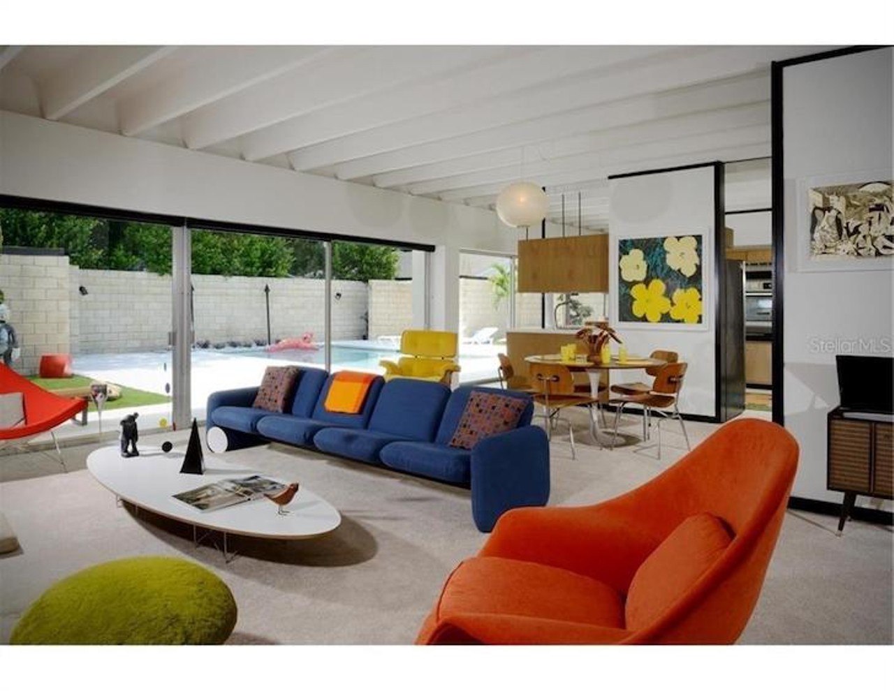 A Florida midcentury-modern gem by famed architect Gene Leedy is now for sale, and so is all the furniture