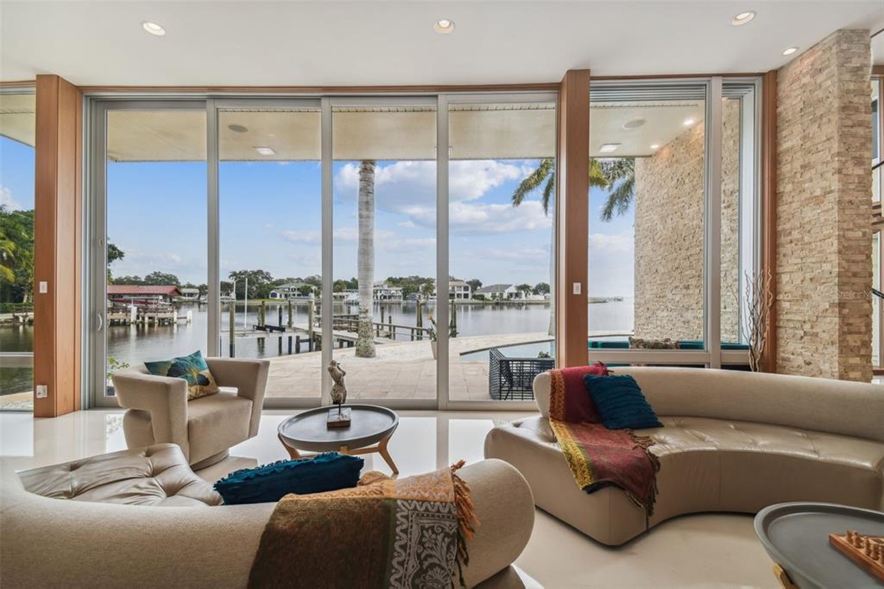 A mid-century modern gem in St. Pete is on the market for $7.8 million, and it has ties to Frank Lloyd Wright