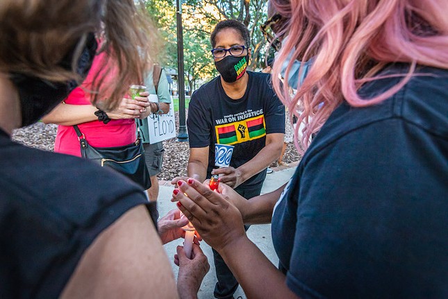 Activists hold candlelight vigil for George Floyd in downtown Tampa