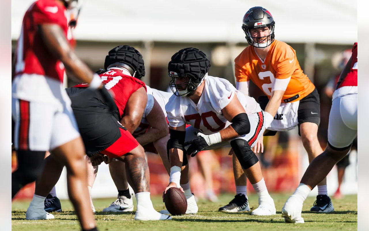 Pittsburgh Steelers 27-17 Tampa Bay Buccaneers Summary and Touchdowns in  Week 1 of the NFL Preseason 2023
