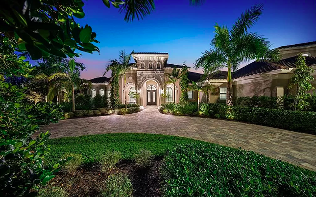 An apocalypse ready Florida home just hit the market for $4.5 million