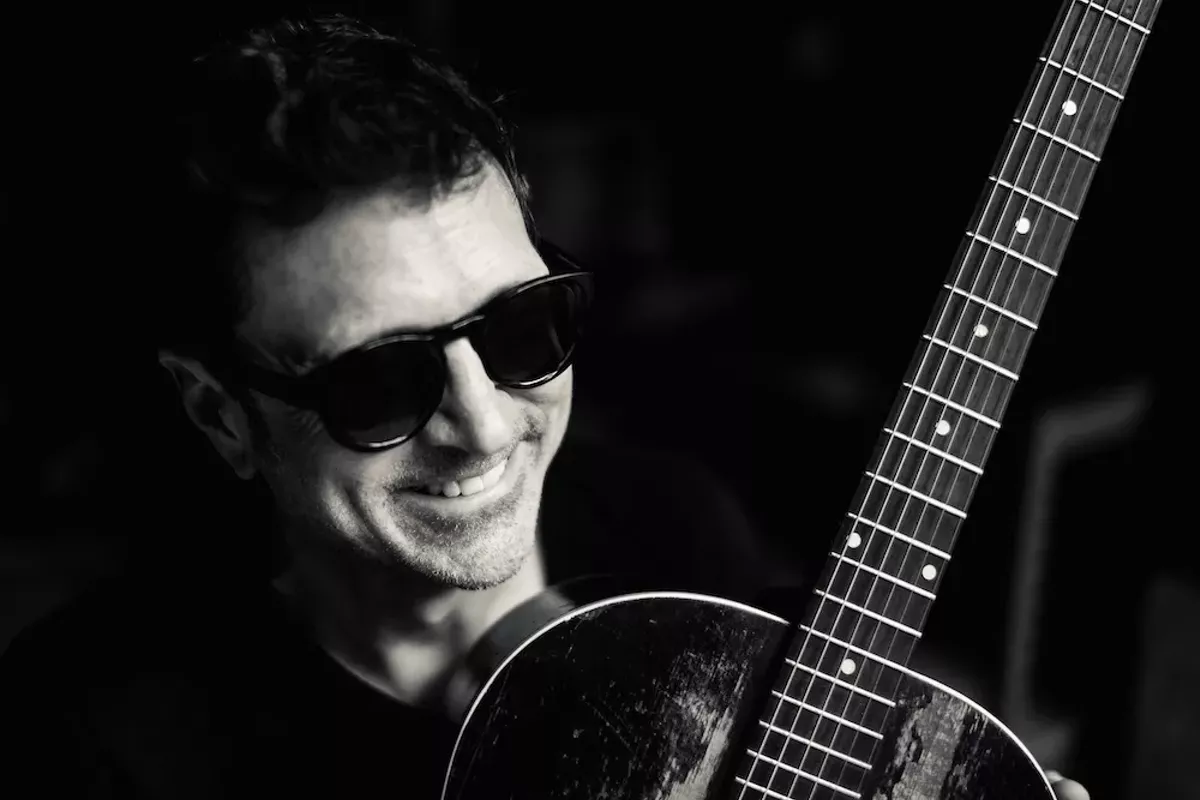 will-guitar-3.webp