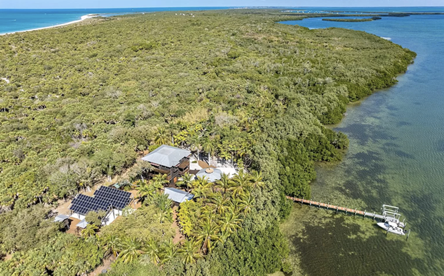 An off-the-grid  island house is now for sale inside Florida's Cayo Cosa State Park