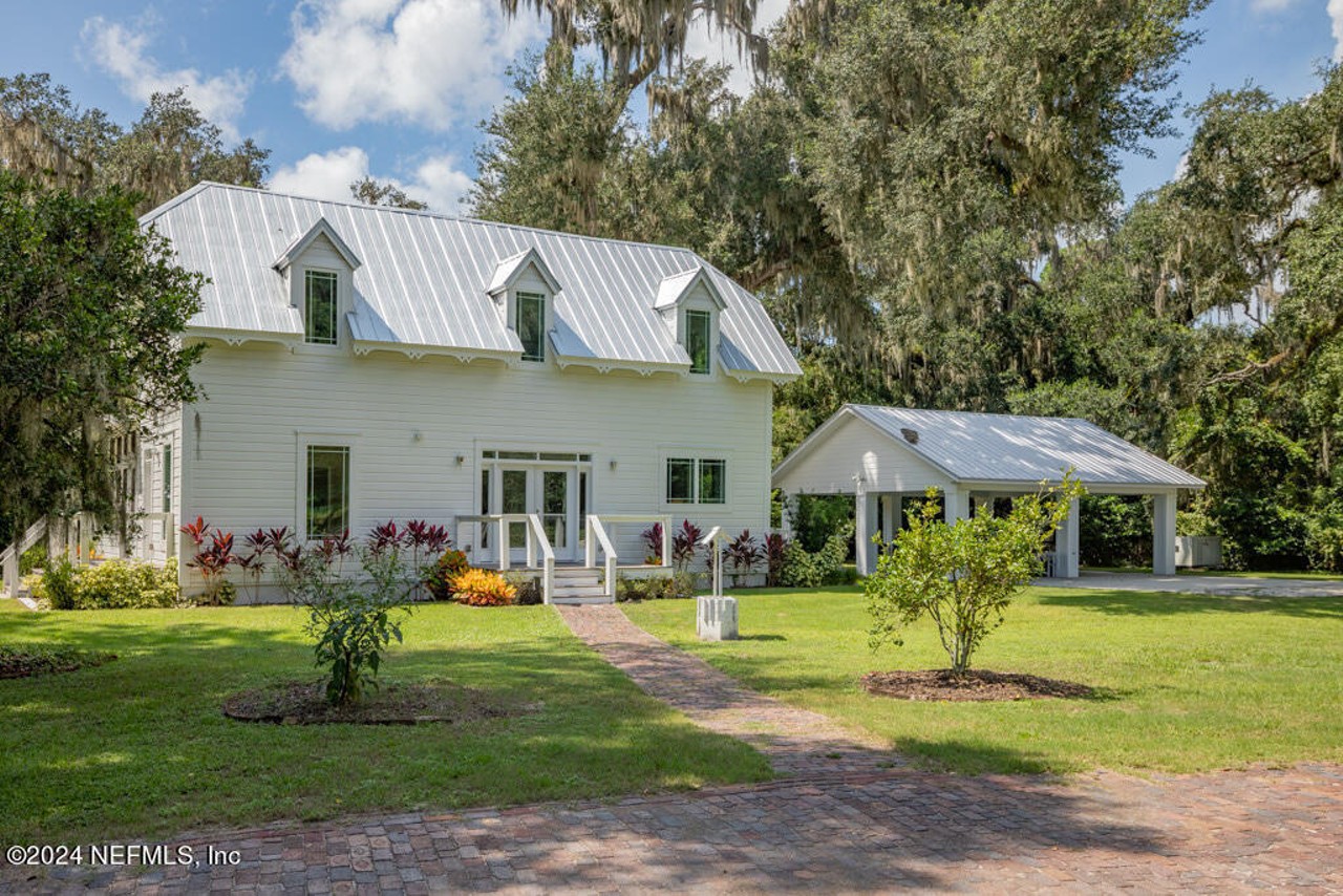 Ann Wilson, lead singer of legendary rock band Heart, is selling her riverfront Florida home