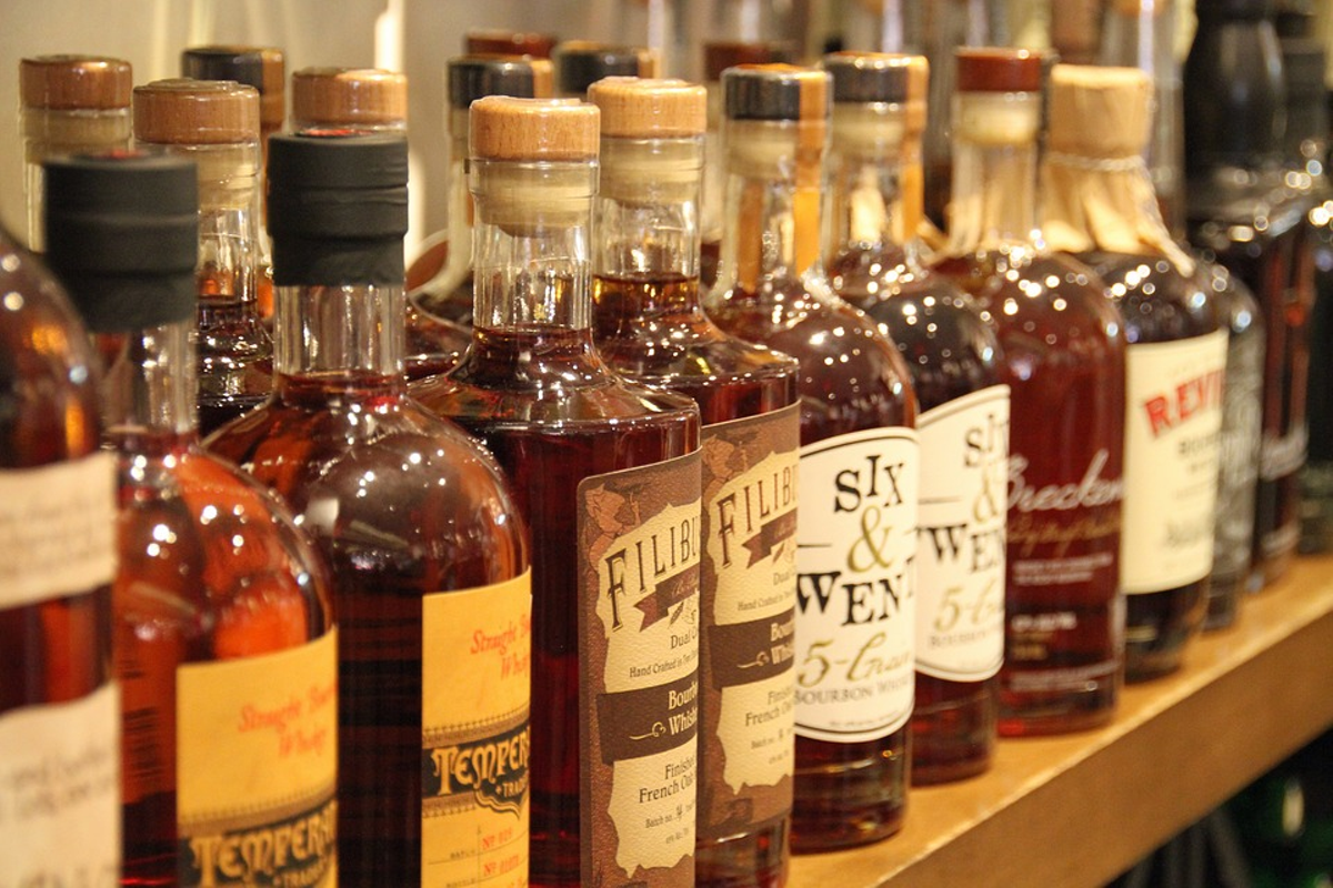 Image: Best Liquor Store