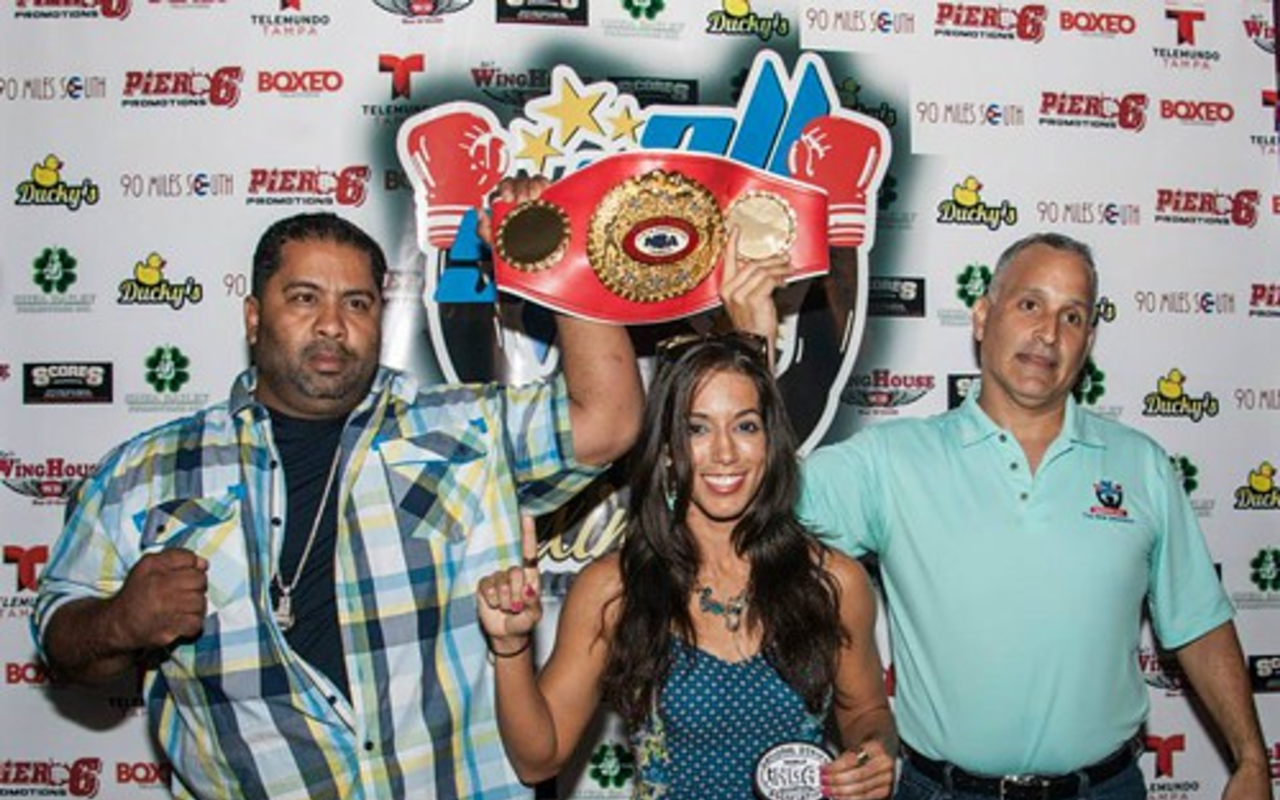 St. Petersburg resident Noemi Bosques will be featured in the female flyweight division in the Boxeo TELEMUNDO Ford Summer Series that was set up by promoter Ruben De Jesus and Ivan Echevarria.