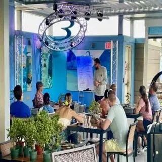 Image: Bonsai and Brews at 3 Daughters Brewing | St. Pete