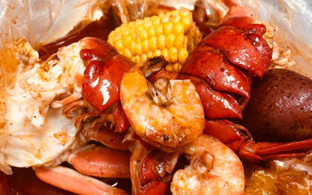 Bradenton seafood restaurant Mr. & Mrs. Crab expanding to Pinellas Park, Tampa