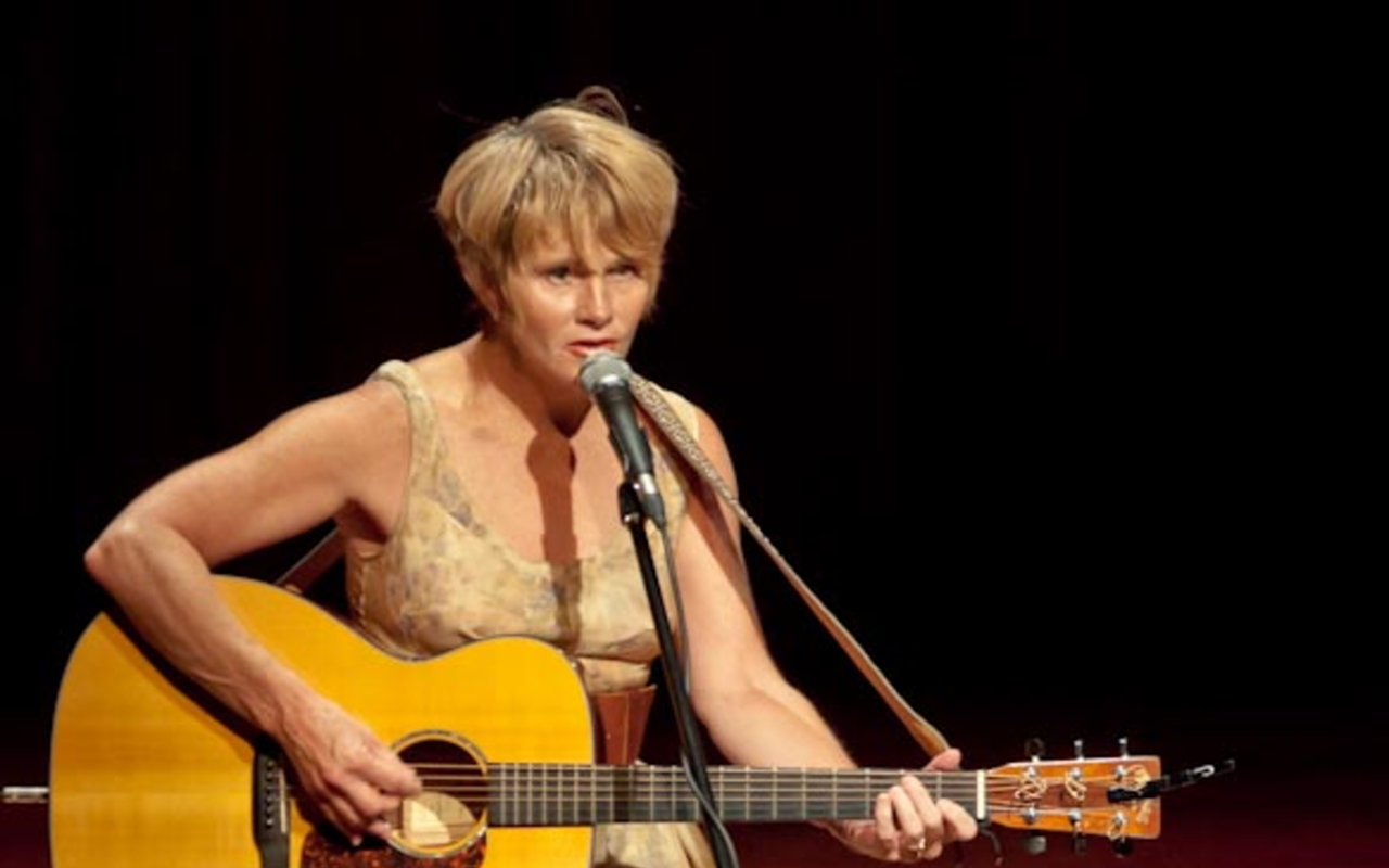 Concert review: Shawn Colvin at the Capitol Theatre, Clearwater