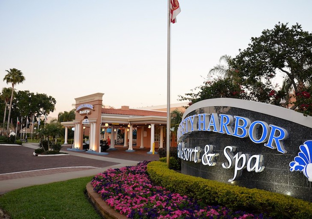 Safety Harbor Spa
105 N. Bayshore Dr., Safety Harbor
The Safety Harbor Spa has a couple of options: Their pool-only membership costs $60/month or $90.00/month for a family of two or more. You can get a day pass for $25, or, if you want to sit by the pool for your two-week vacation, you can get a 10-day pass for $150. Spa guests also get access to the pool.
Photo by Roman Eugeniusz/CC 3.0