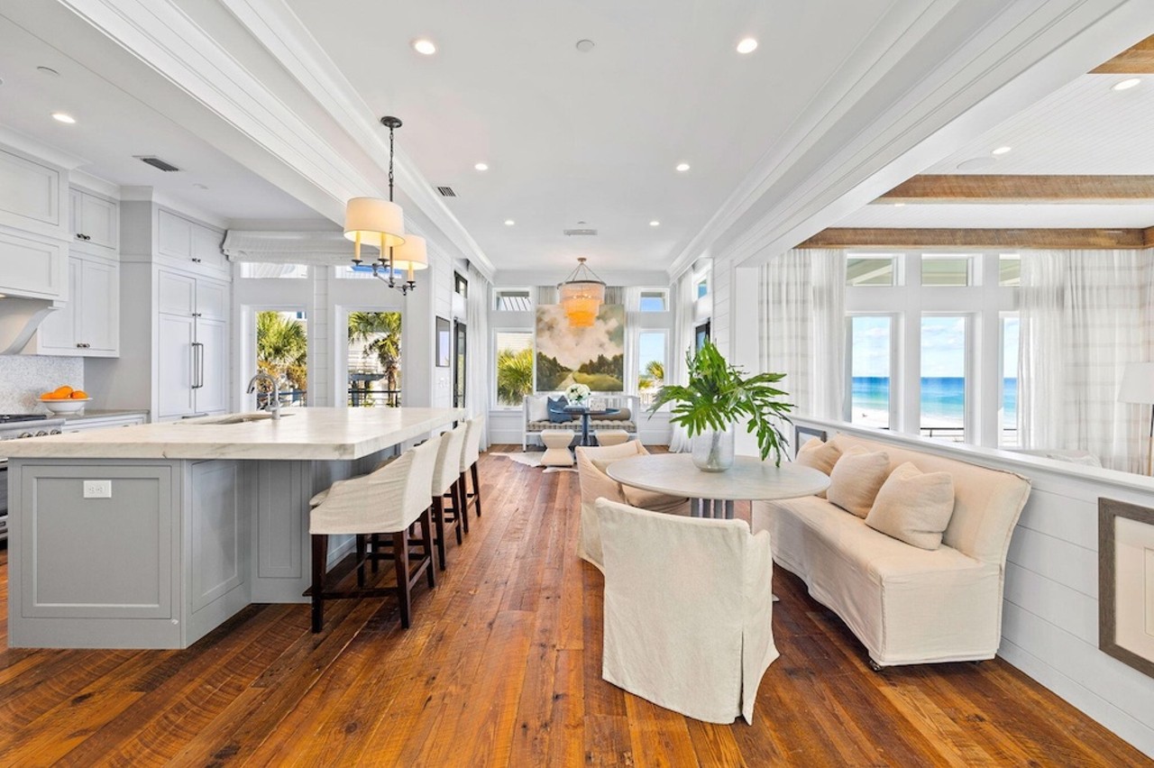 Country star Luke Bryan finds a buyer for his Florida beach house ...