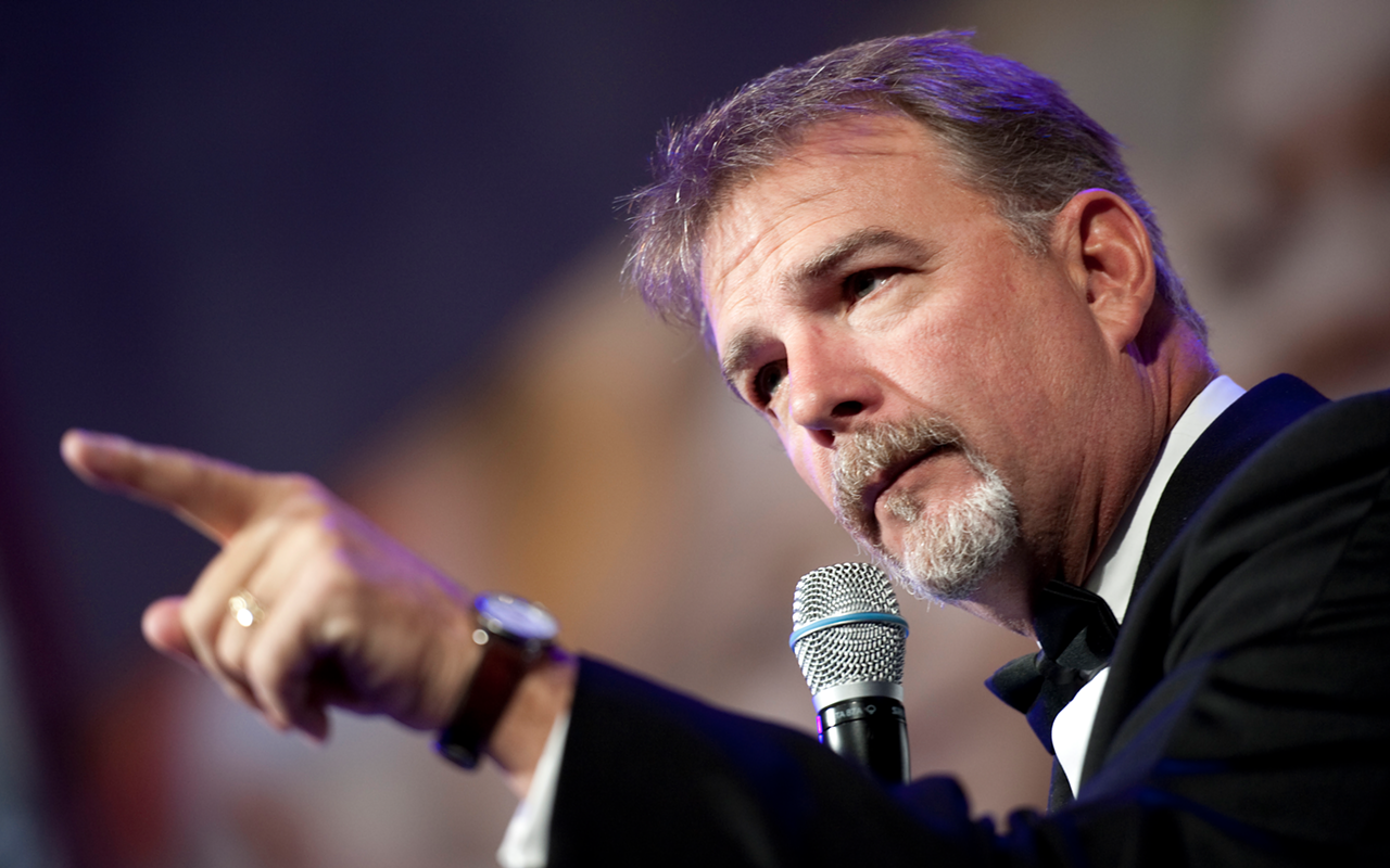 Here's your sign: Bill Engvall comes to Ruth Eckerd Hall.