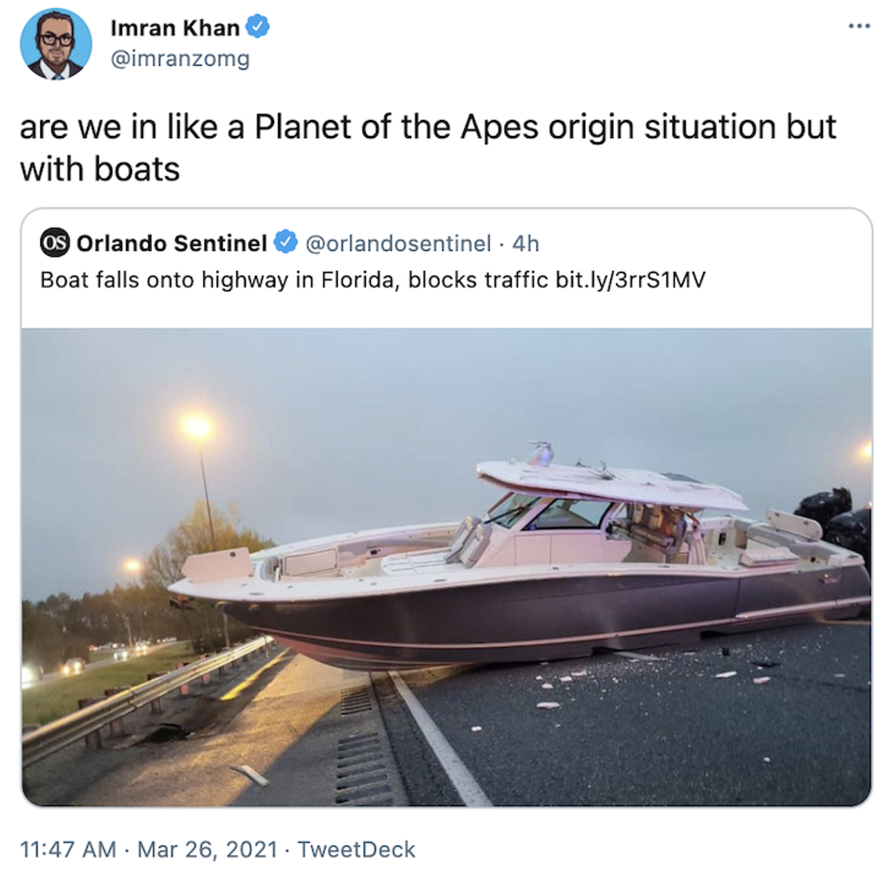 Everyone's roasting this Florida boat, which also got stuck somewhere inconvenient