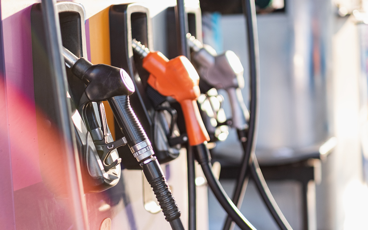 Florida gas prices reach $4.50 per gallon average