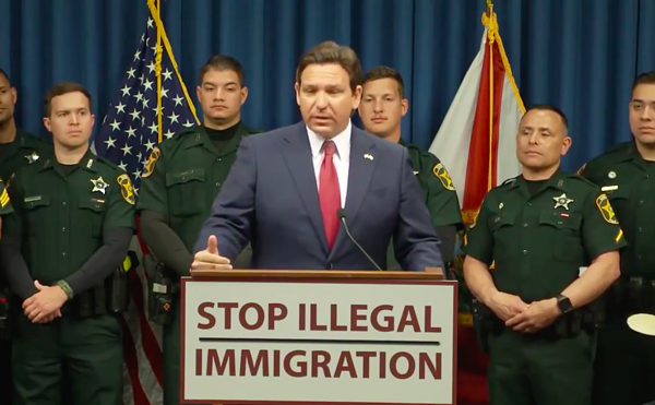 Florida Gov. DeSantis signs bill targeting 'community' IDs for migrants