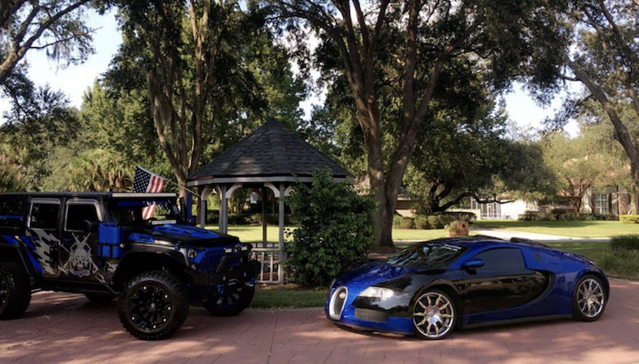 Florida man lists his Bugatti on Craigslist, but it's really just a Mercury