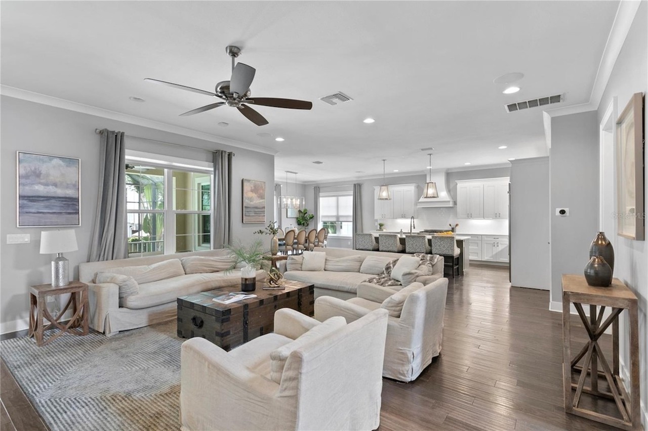 Former Tampa Bay Bucs center Ryan Jensen puts his Davis Islands house on the market