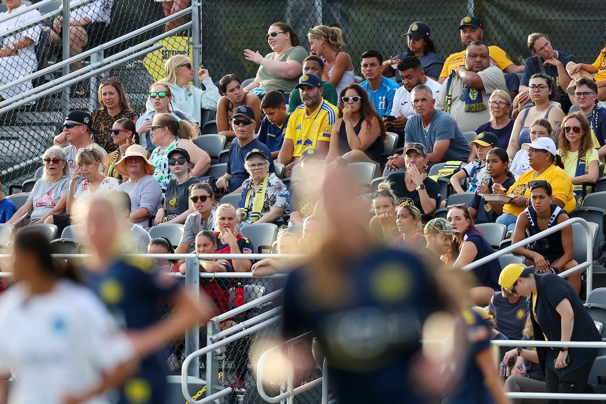 Fans ar Tampa Bay Sun FC's tuneup friendly at Blake High School in Tampa, Florida on Saug. 10, 2024.