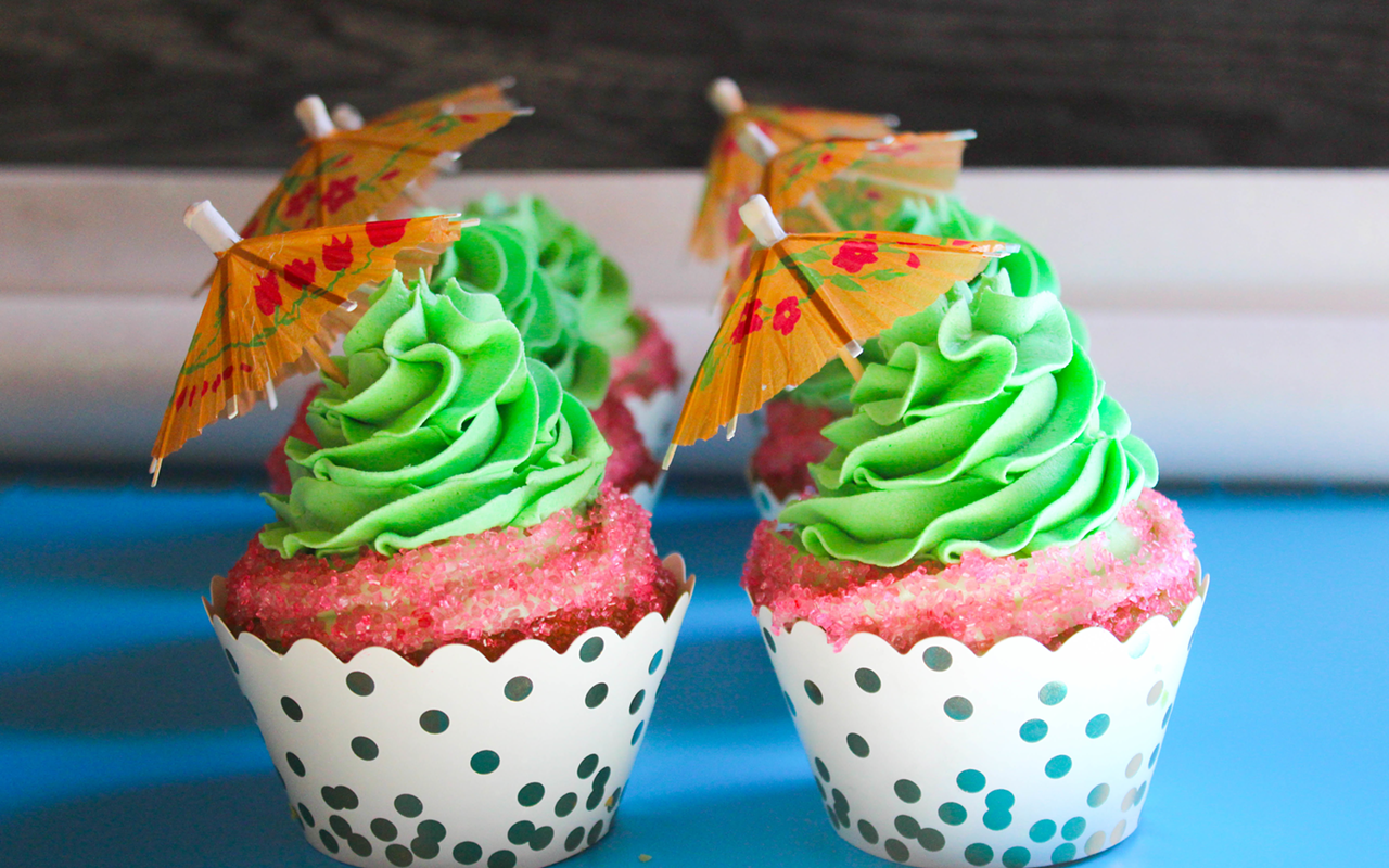 Really, though, how adorable are these mint julep margarita cupcakes from Dough?