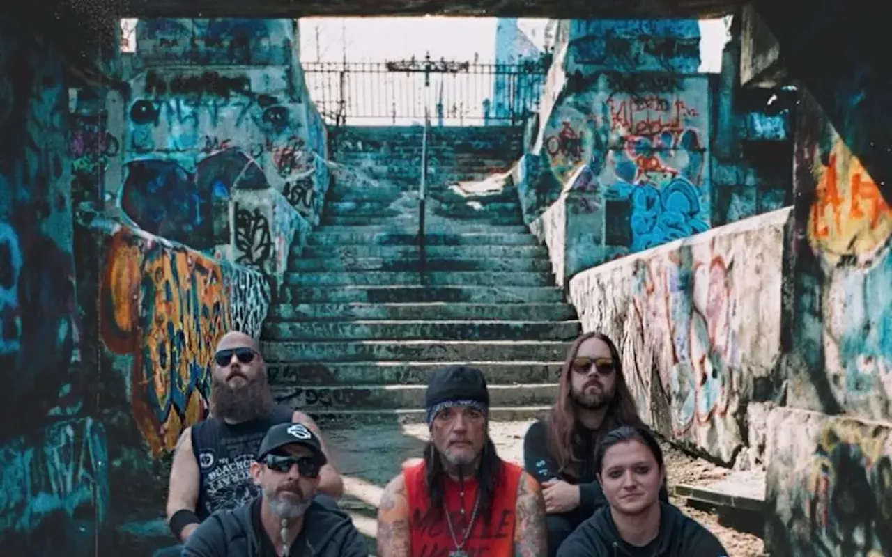 Image: Josey Scott of Saliva w/ DONEFOR & Indebted