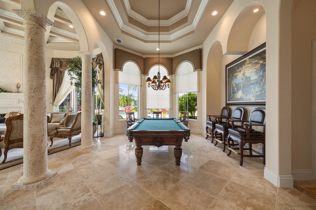 Lou Dobbs is selling his Florida mansion