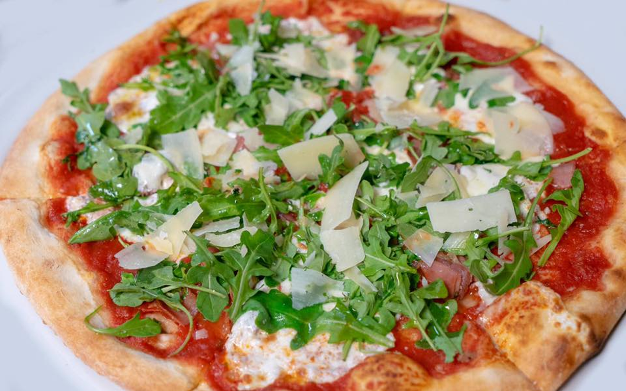 Mano's Restorante opens with menu of Italian favorites in Gulfport