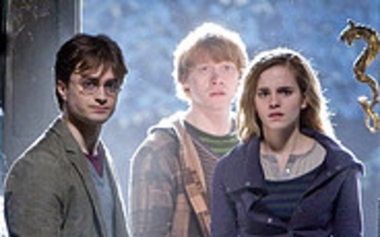 Movie Review: David Yates' Harry Potter and the Deathly Hallows Part 1, starring Daniel Radcliffe, Emma Watson, Rupert Grint, Ralph Fiennes and Helena Bonham Carter (with trailer video)