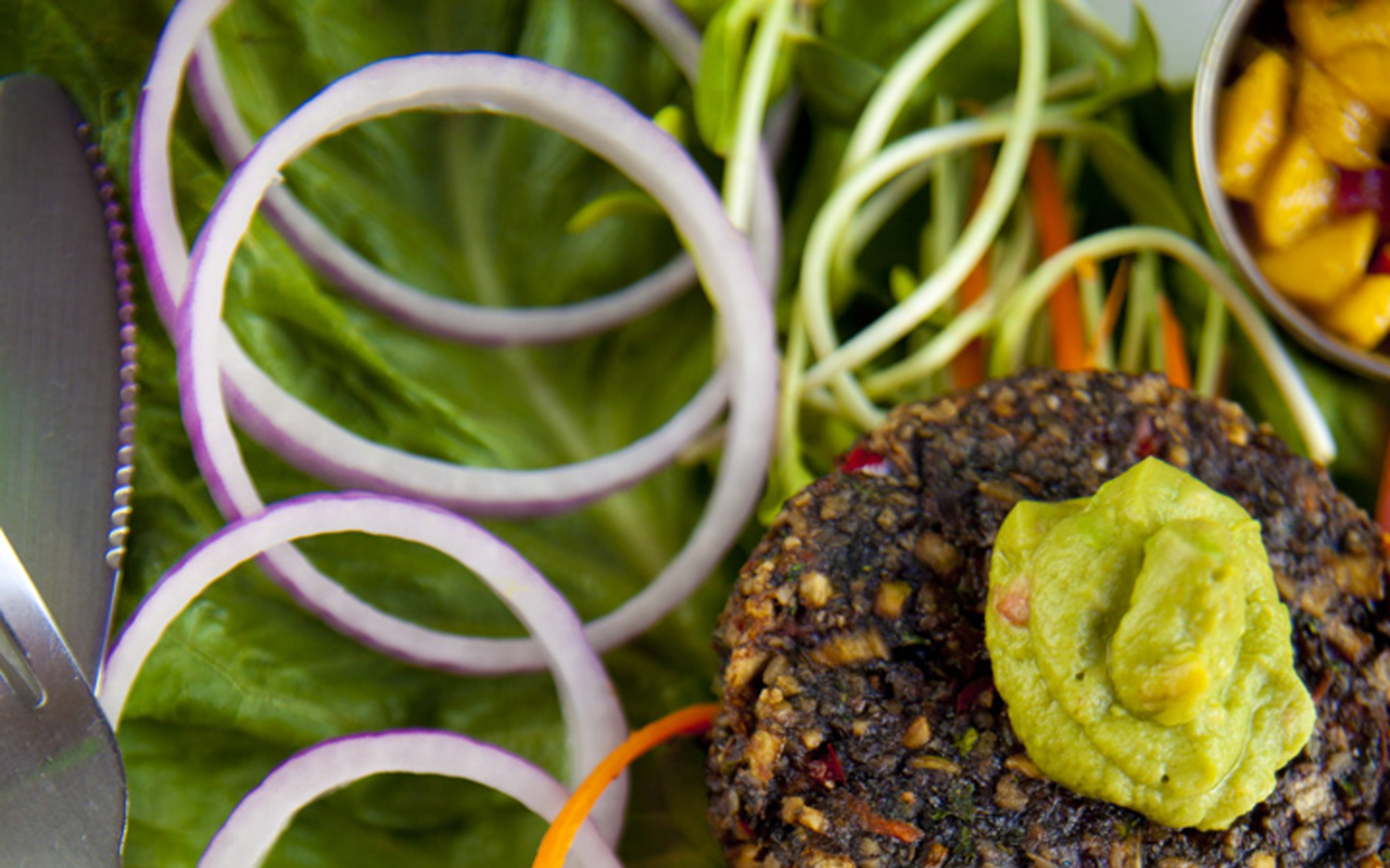IN THE RAW: Leafy Greens’ veggie burger puts frozen grocery store varieties to shame.