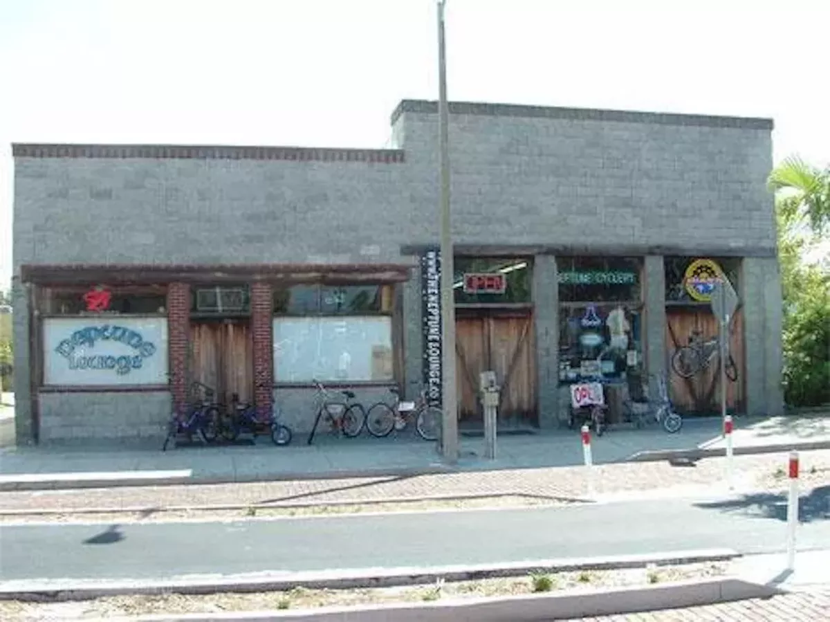 neptunelounge.webp