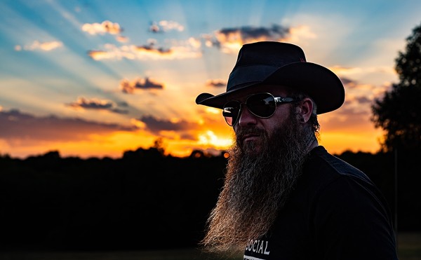 Cody Jinks, who plays Yuengling Center in Tampa, Florida on Sept. 7, 2024.