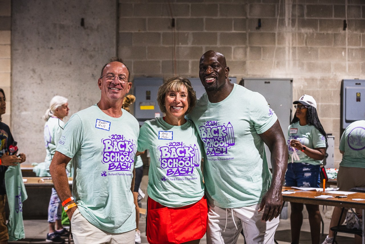 Photo: All the kids getting ready for back-to-school with Tampa’s WWE superstar Titus O’Neil