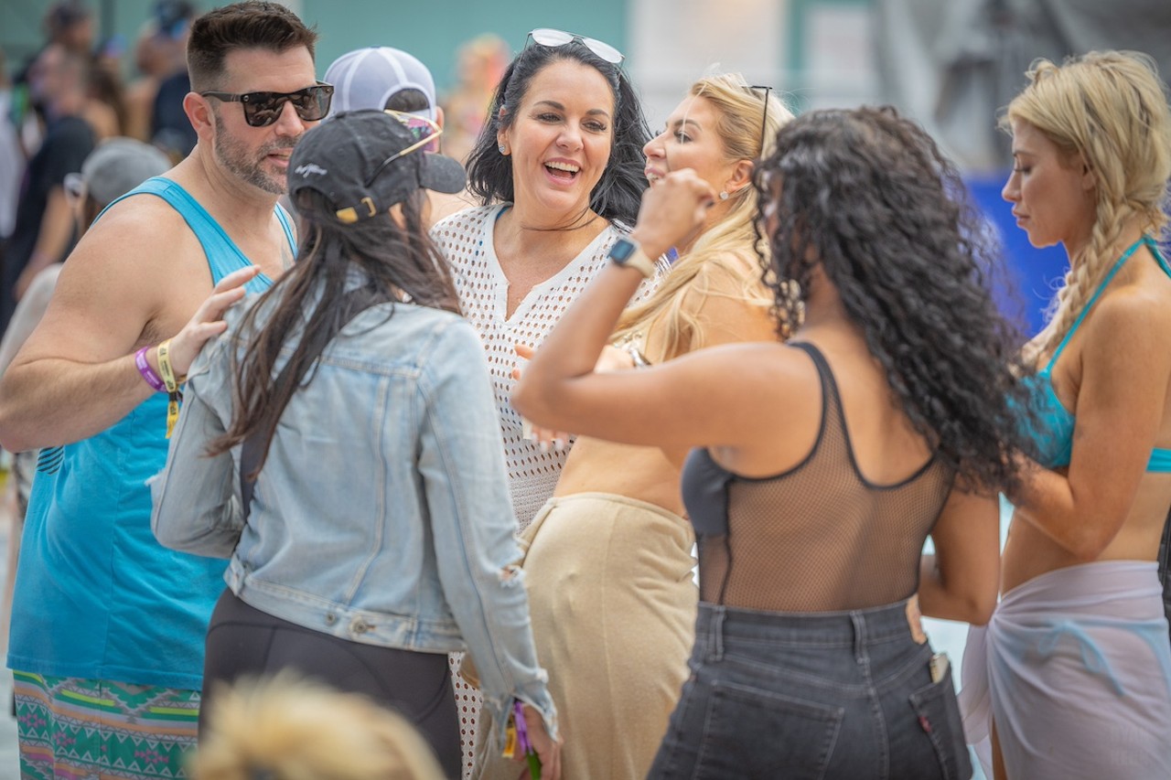 Photos: All the people who didn't let rain ruin The Chainsmokers' Tampa pool party