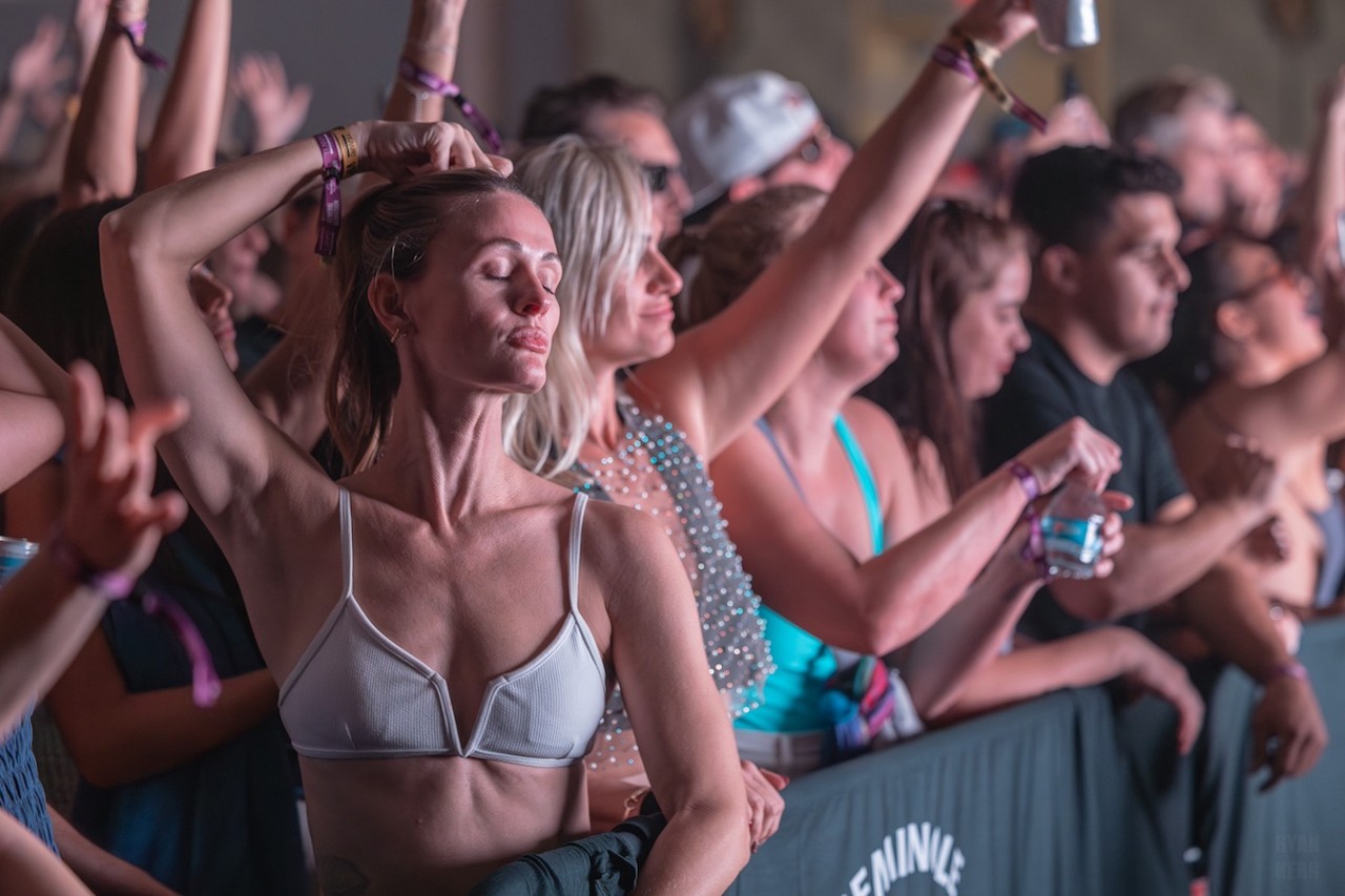 Photos: All the people who didn't let rain ruin The Chainsmokers' Tampa pool party