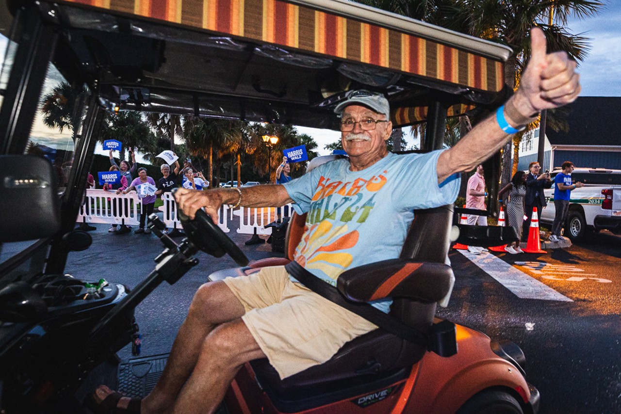 Photos: Kamala Harris' husband, Doug Emhoff, rallies Florida Democrats in The Villages