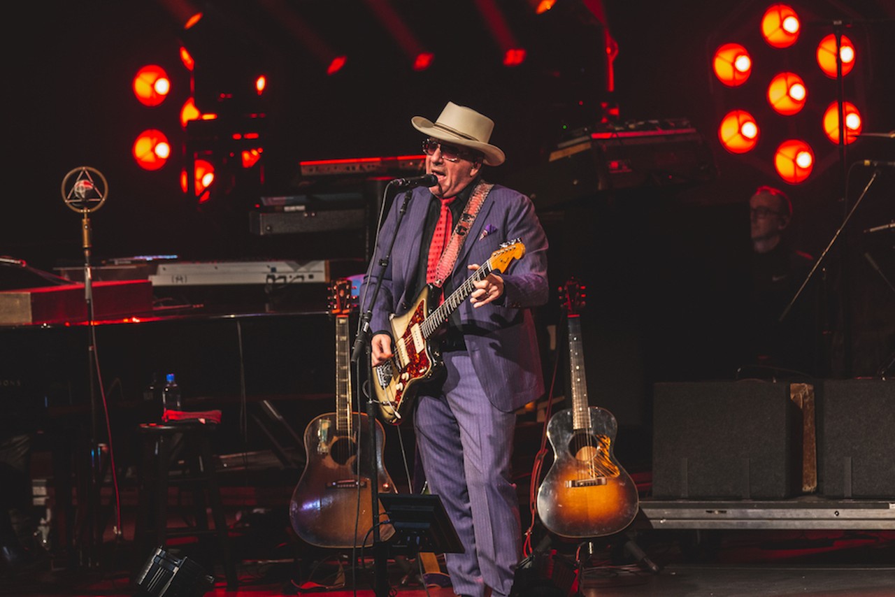 Photos of Elvis Costello & the Imposters playing St. Petersburg