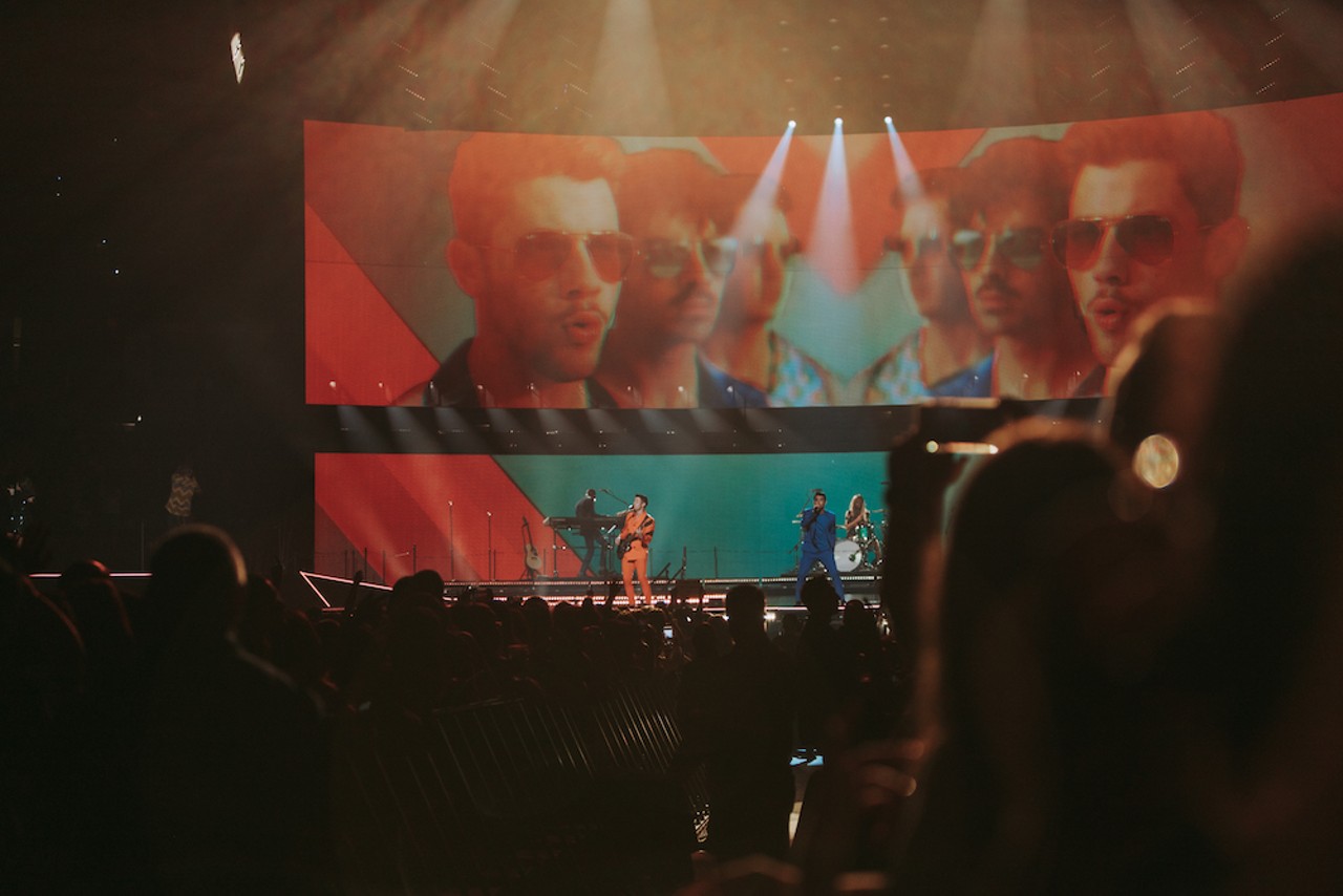 Photos of the Jonas Brothers bringing 'Happiness' to Amalie Arena in Tampa
