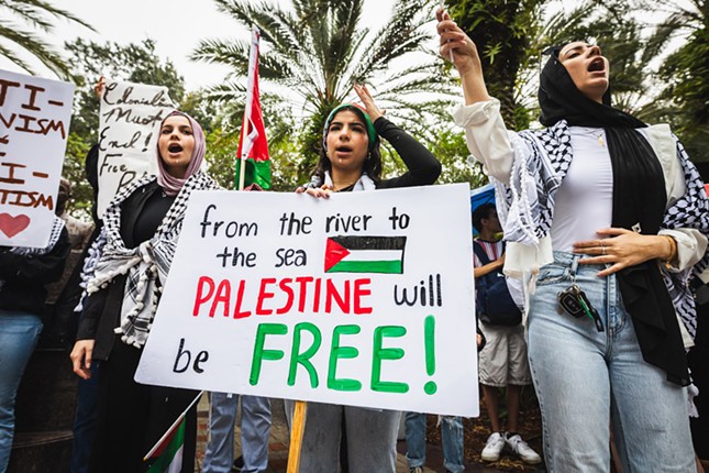 Photos: Palestine supporters march through USF's Tampa campus