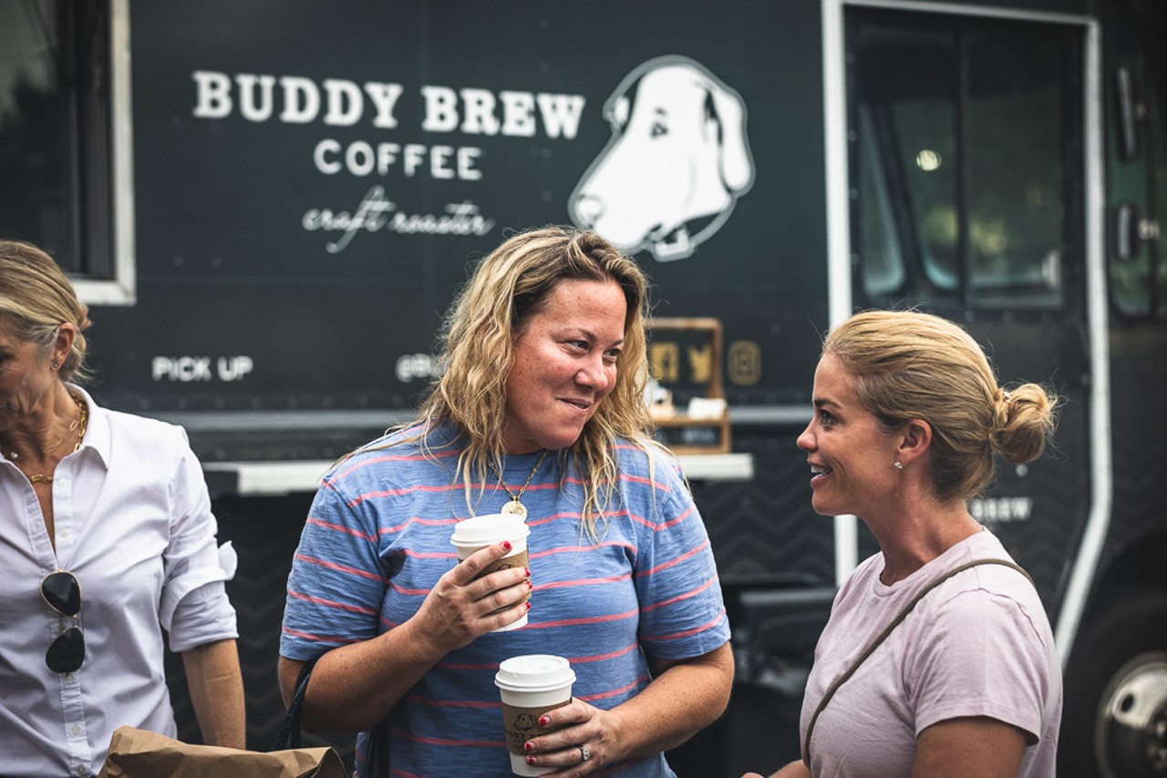 Photos: Tampa restaurants distribute free food to Hurricane Helene victims