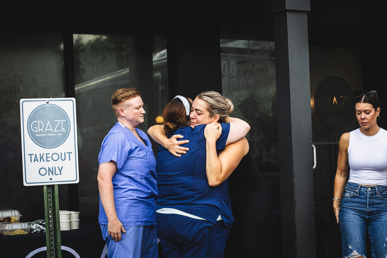 Photos: Tampa restaurants distribute free food to Hurricane Helene victims