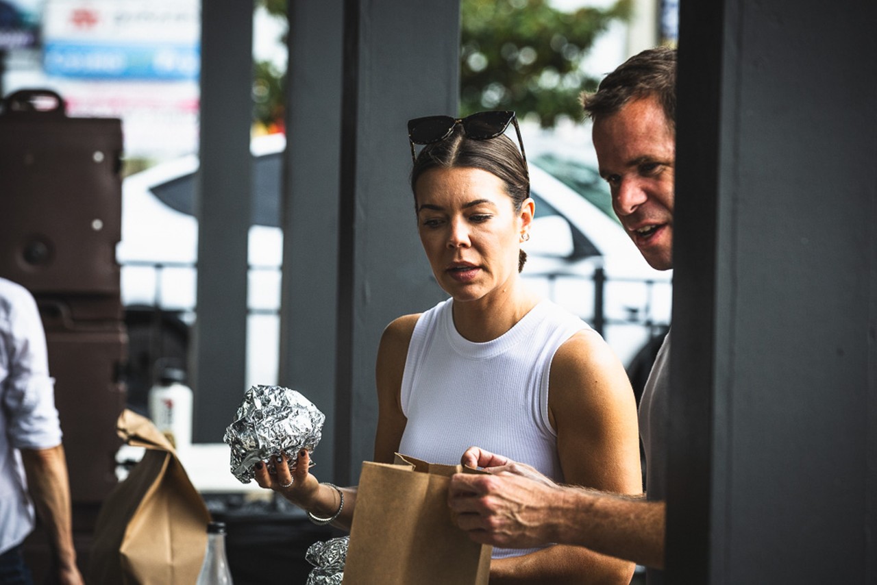 Photos: Tampa restaurants distribute free food to Hurricane Helene victims