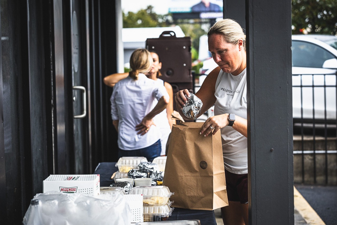 Photos: Tampa restaurants distribute free food to Hurricane Helene victims