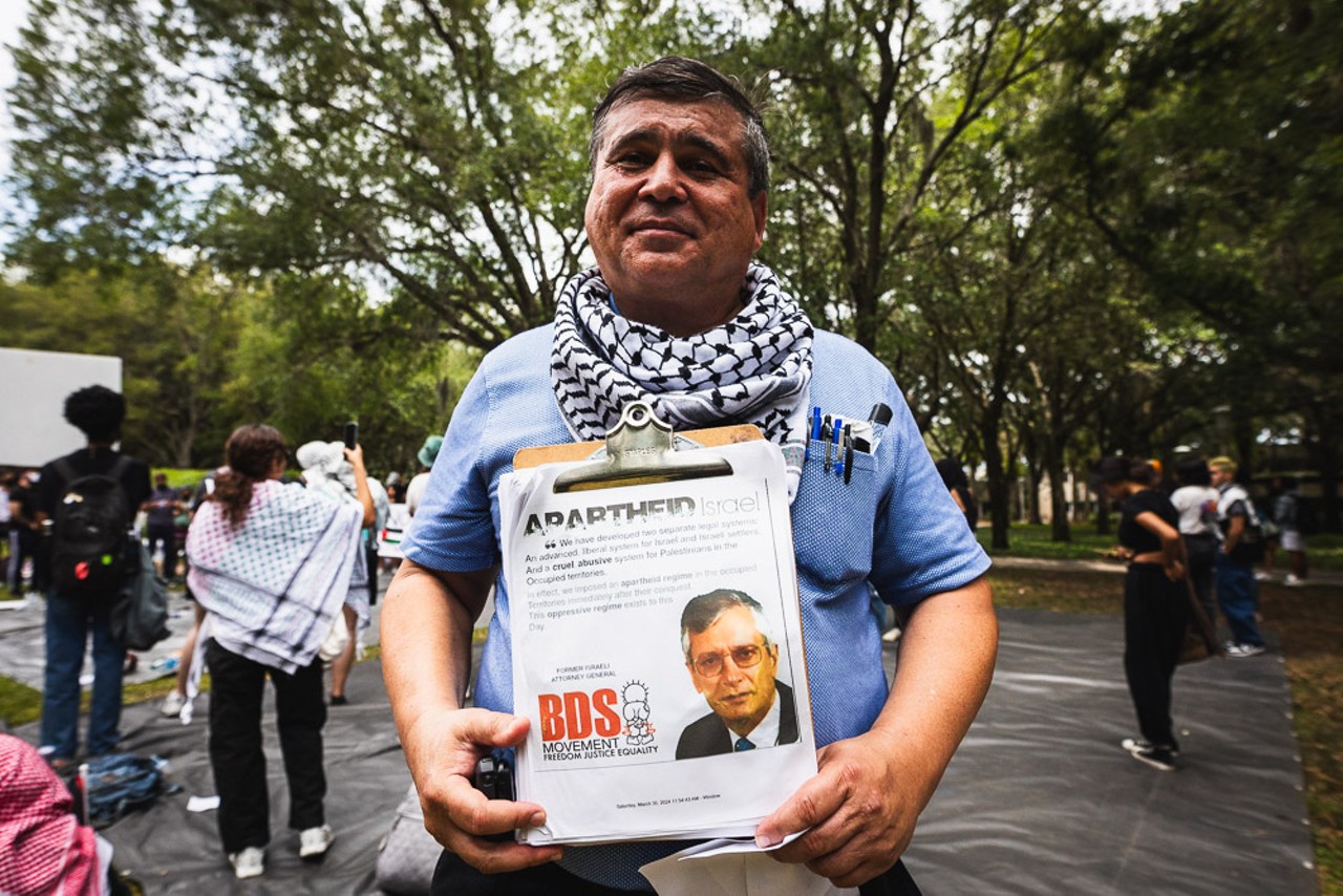 Police tear gas pro-Palestinian protesters at USF's Tampa campus, multiple arrests