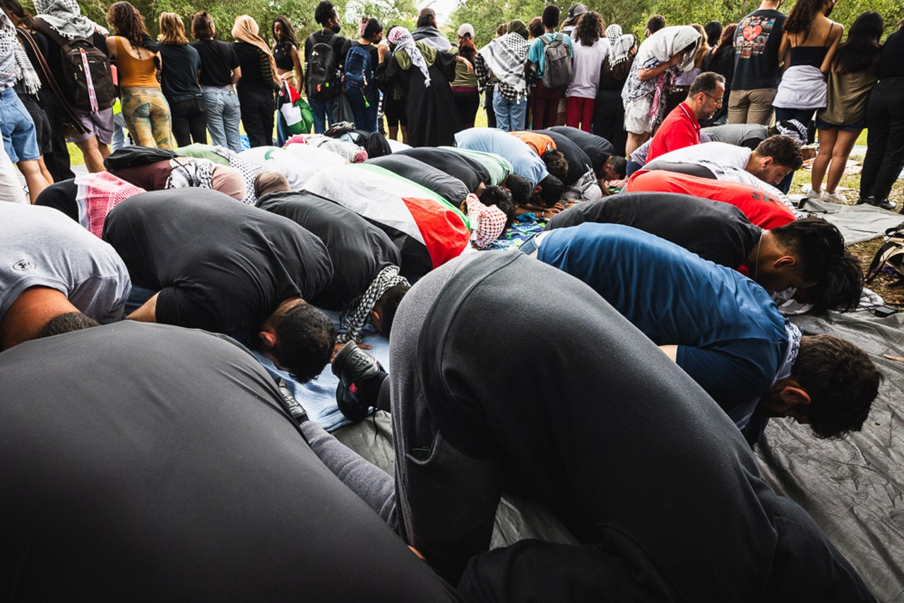 Police tear gas pro-Palestinian protesters at USF's Tampa campus, multiple arrests