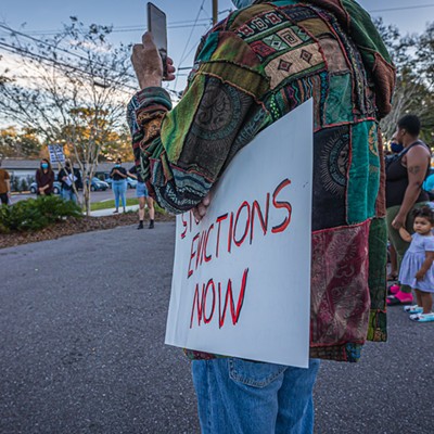 Residents at Tampa’s Holly Court apartments fight eviction at protest, and say that black mold is just part of poor living conditions