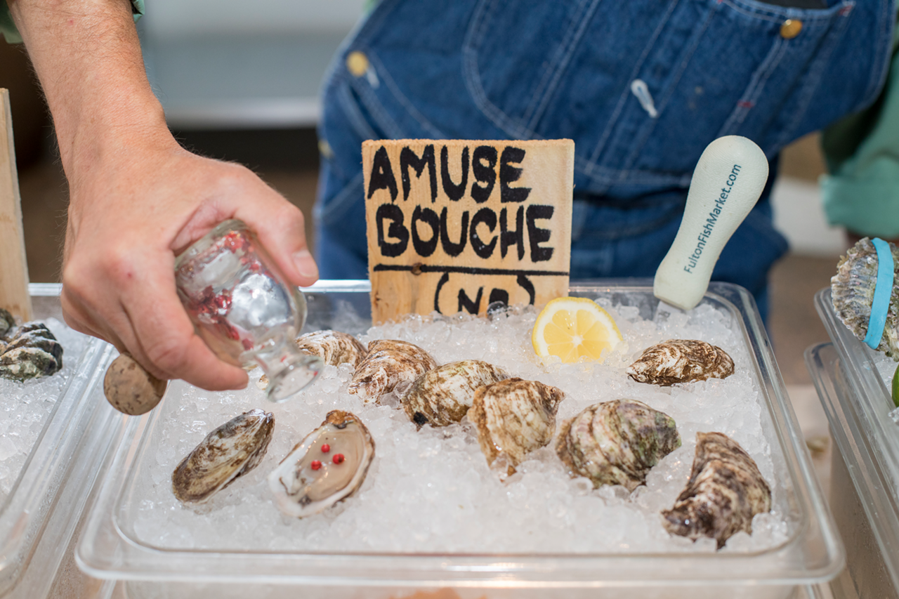 Offering a pure, world-class experience, the bar features a chef's choice tasting of a dozen oysters that wow with a capital "W."