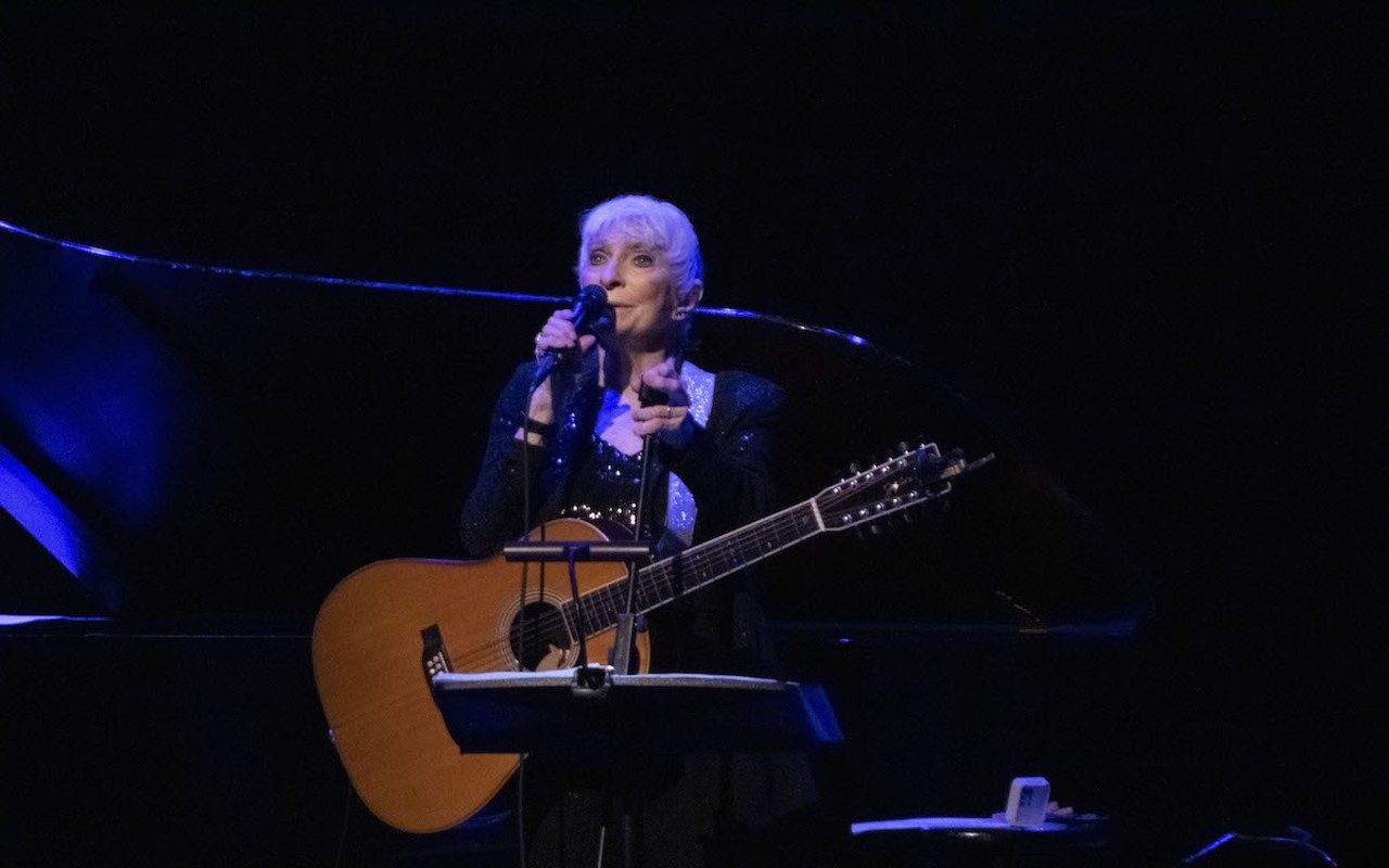Review: In Clearwater, Judy Collins tells life stories in between unmatched covers and new originals