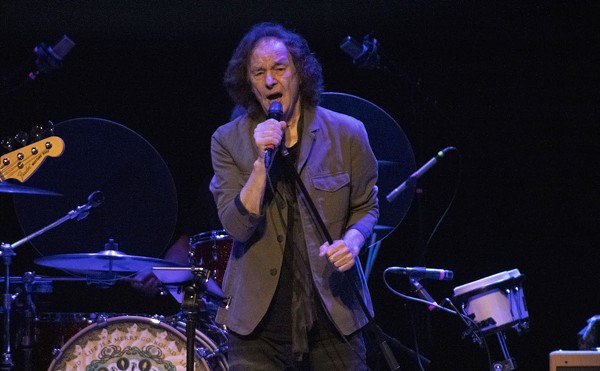 Colin Blunstone at Bilheimer Capitol Theatre in Clearwater, Florida on April 12, 2024.