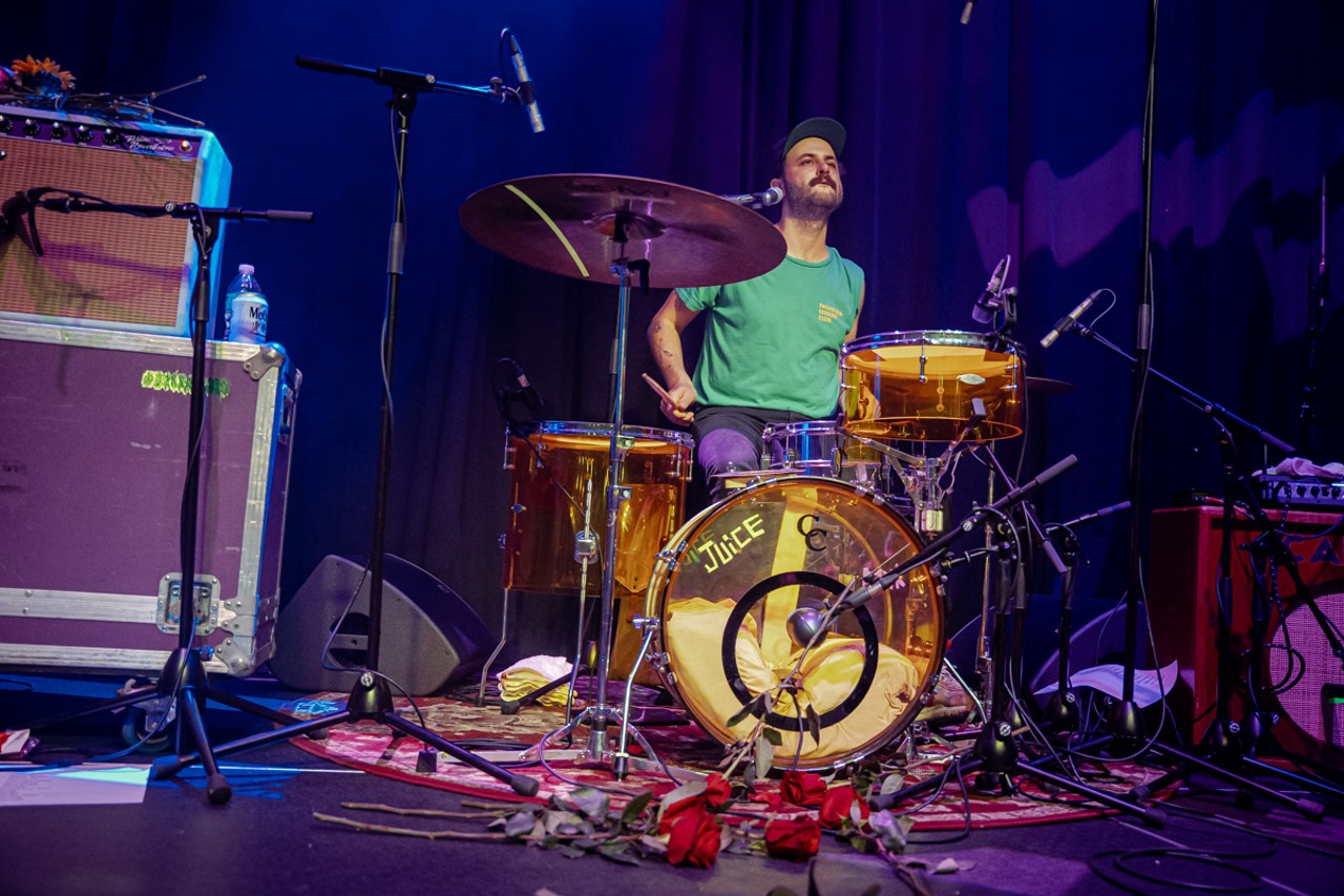 Review: In reboot at St. Pete’s Floridian Social Club, Houndmouth gives State Theatre a proper goodbye